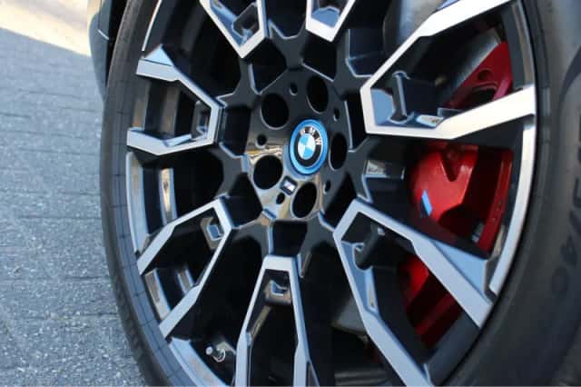 BMW X5 (2025) thumbnail 48