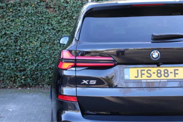BMW X5 (2025) thumbnail 50