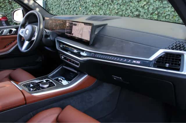 BMW X5 (2025) thumbnail 6