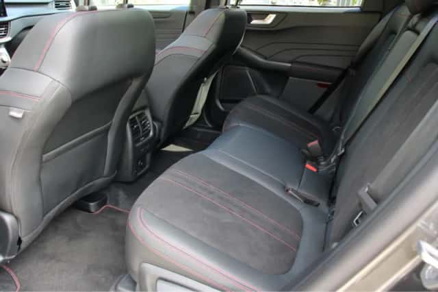 Ford Kuga (2026) thumbnail 38