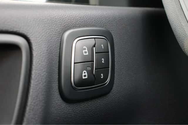 Ford Kuga (2026) thumbnail 10