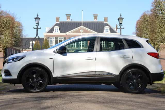 Renault Kadjar (2019) thumbnail 2