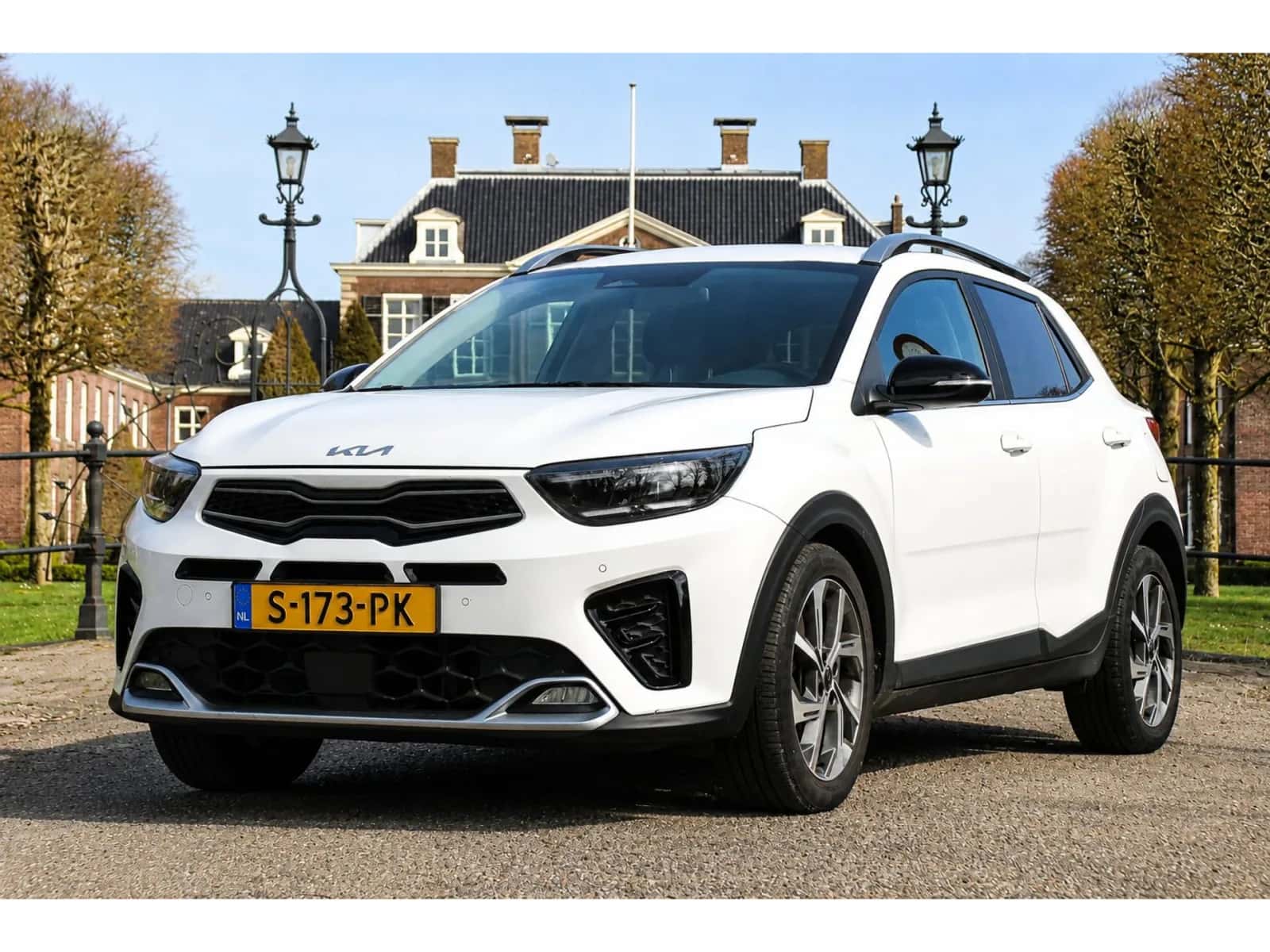 Kia Stonic (2022) — foto 1