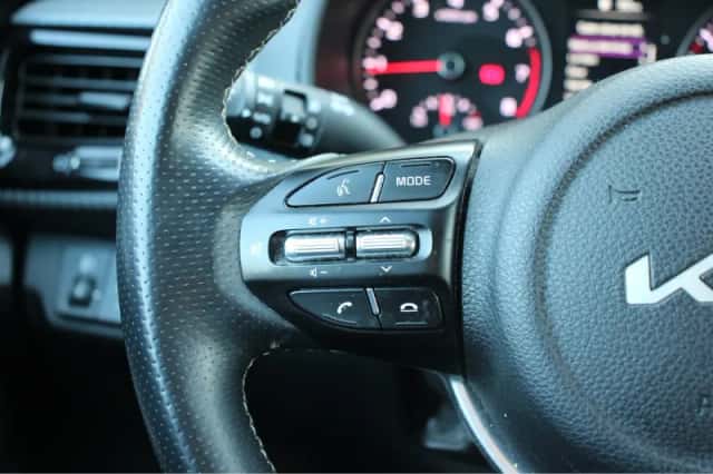 Kia Stonic (2022) thumbnail 12