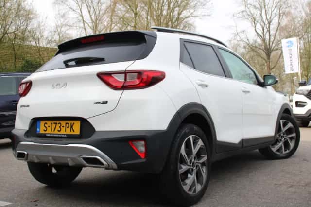 Kia Stonic (2022) thumbnail 33