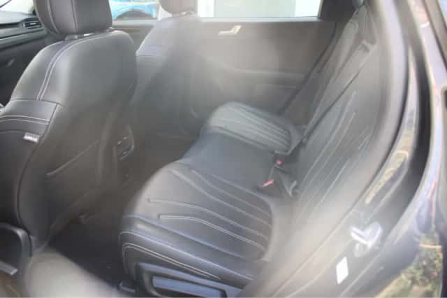 Ford Kuga (2020) thumbnail 39