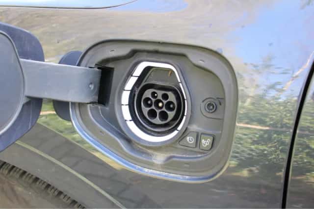 Ford Kuga (2020) thumbnail 44