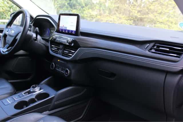 Ford Kuga (2020) thumbnail 6