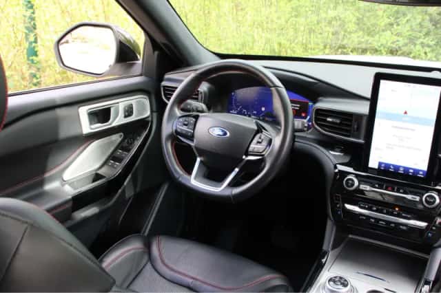Ford Explorer (2024) thumbnail 11