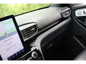 Ford Explorer (2024) thumbnail 30