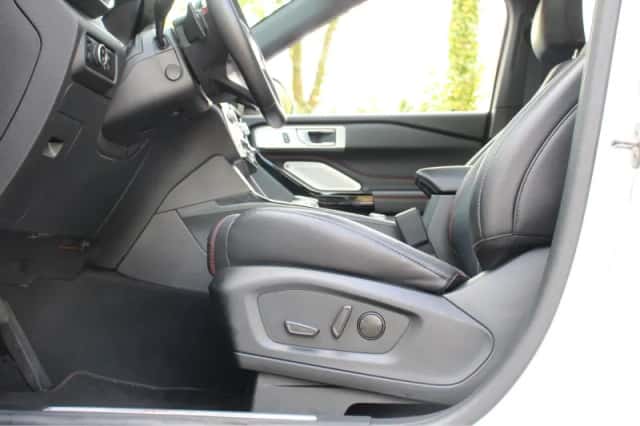 Ford Explorer (2024) thumbnail 8
