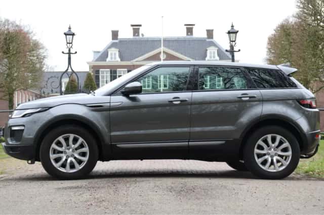 Land Rover Range Rover Evoque (2018) thumbnail 2