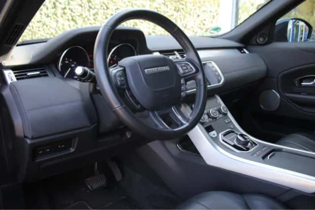 Land Rover Range Rover Evoque (2018) thumbnail 4