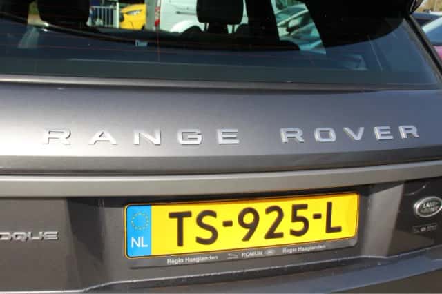 Land Rover Range Rover Evoque (2018) thumbnail 35