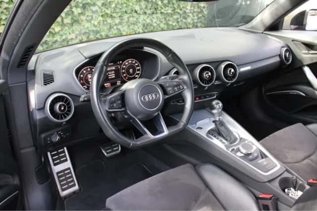 Audi TT (2018) thumbnail 4