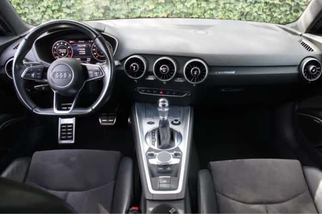 Audi TT (2018) thumbnail 5
