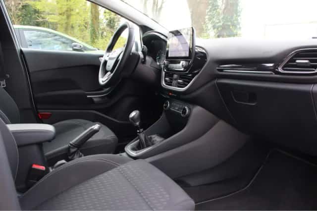 Ford Fiesta (2021) thumbnail 6