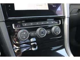 Volkswagen Golf (2020) thumbnail 22