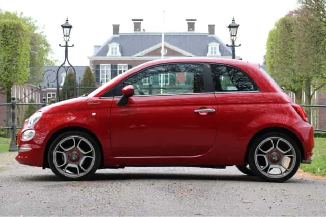 Fiat 500 (2023) thumbnail 2