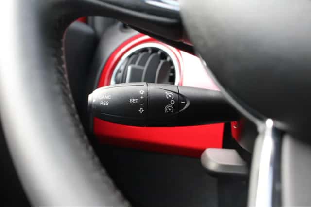 Fiat 500 (2023) thumbnail 12