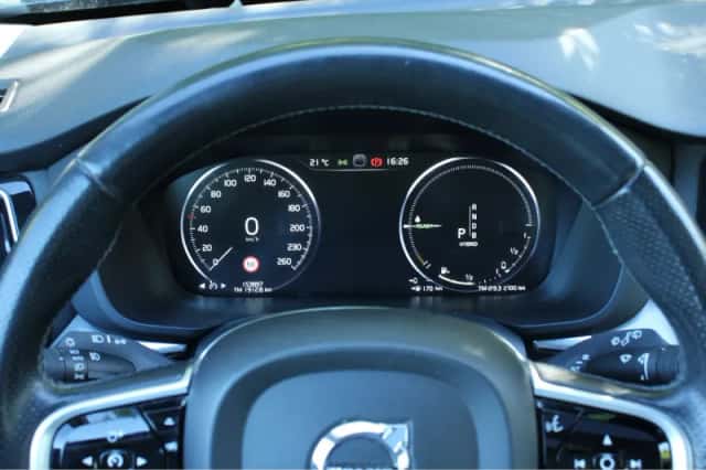 Volvo XC60 (2018) thumbnail 14