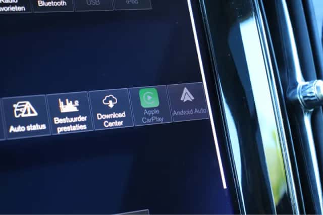 Volvo XC60 (2018) thumbnail 18