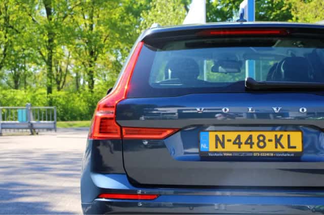Volvo XC60 (2018) thumbnail 31