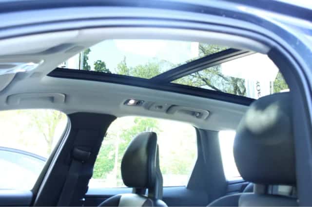 Volvo XC60 (2018) thumbnail 8