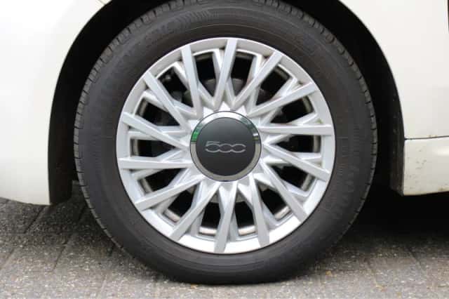 Fiat 500 (2017) thumbnail 27