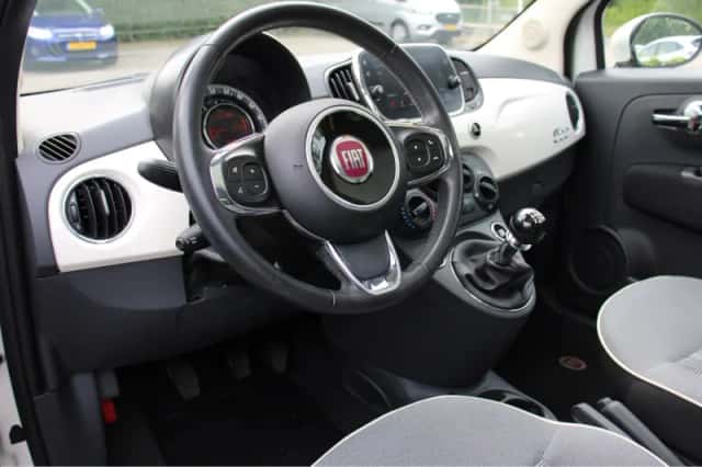 Fiat 500 (2017) thumbnail 4