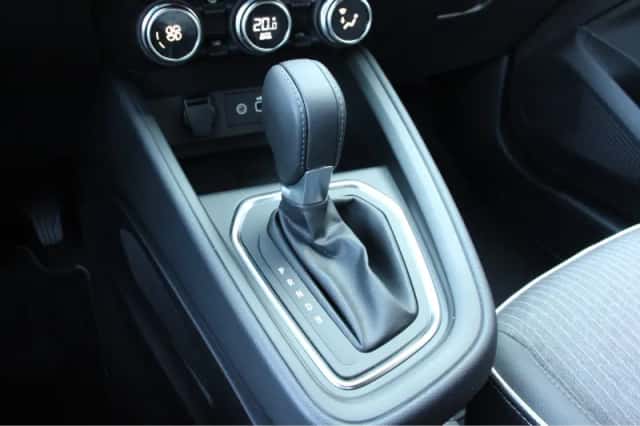 Mitsubishi Colt (2025) thumbnail 9