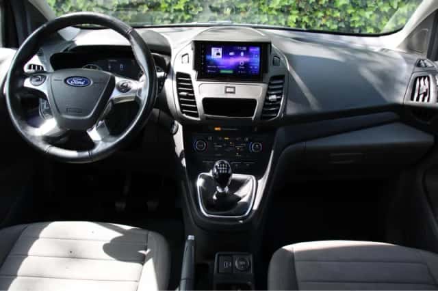 Ford Tourneo Connect (2019) thumbnail 5