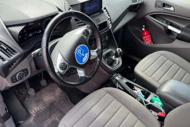 Ford Tourneo Connect (2019) thumbnail 6
