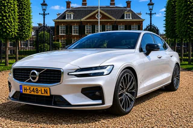 Volvo S60 (2020) thumbnail 1