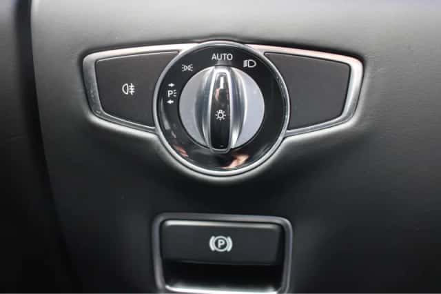 Mercedes-Benz S (2014) thumbnail 20