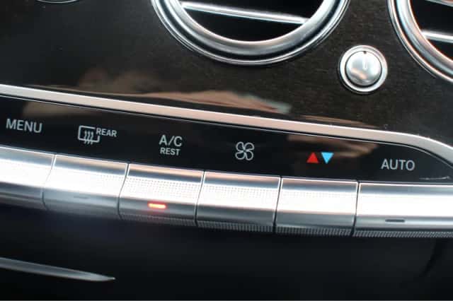 Mercedes-Benz S (2014) thumbnail 30