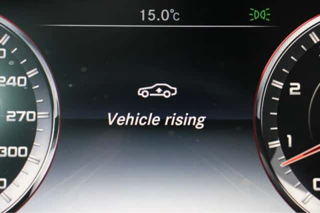 Mercedes-Benz S (2014) thumbnail 35