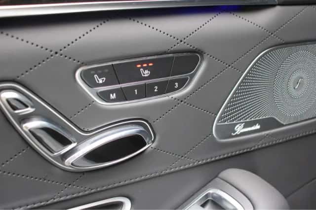 Mercedes-Benz S (2014) thumbnail 49