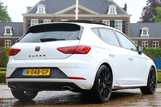 SEAT Leon (2020) thumbnail 3