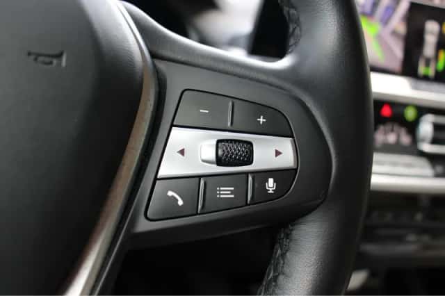BMW X3 (2023) thumbnail 16