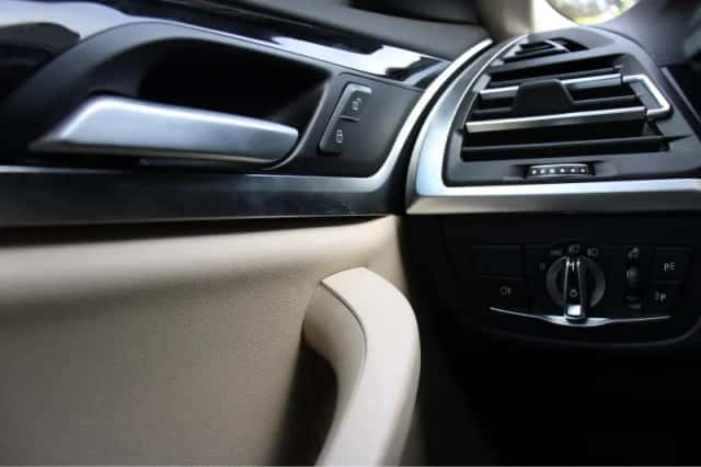 BMW X3 (2023) thumbnail 19