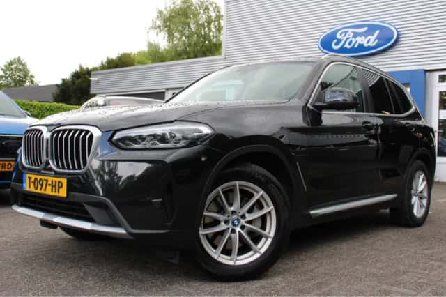 BMW X3 (2023) thumbnail 42