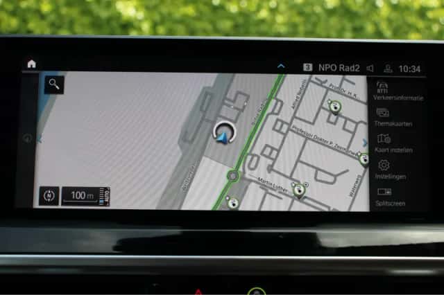 BMW X3 (2023) thumbnail 8