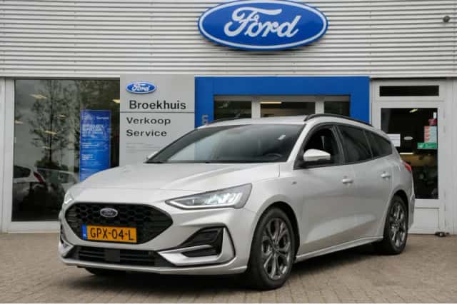 Ford Focus (2024) thumbnail 1