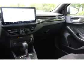 Ford Focus (2024) thumbnail 24