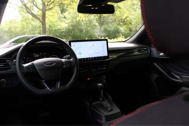 Ford Focus (2024) thumbnail 28