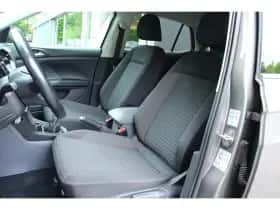 Volkswagen T-Cross (2019) thumbnail 11