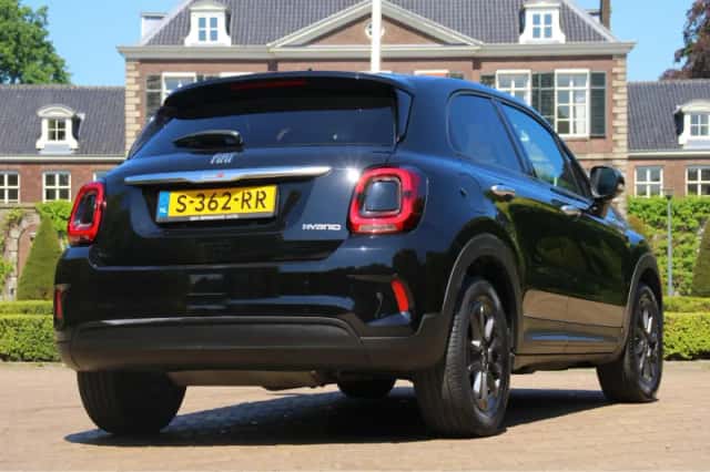 Fiat 500X (2023) thumbnail 3
