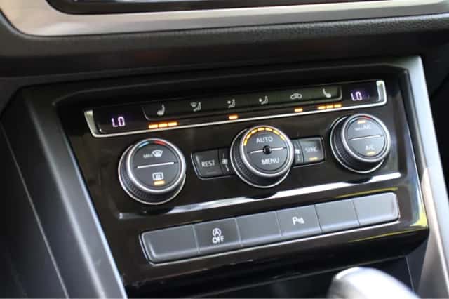 Volkswagen Touran (2020) thumbnail 19