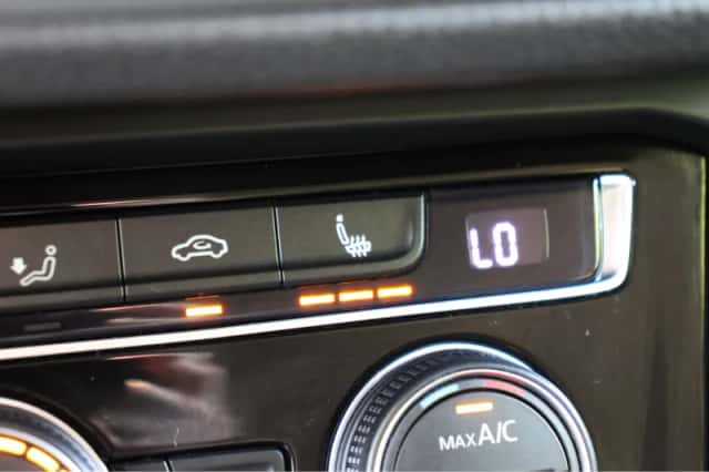 Volkswagen Touran (2020) thumbnail 21